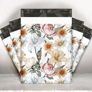 (25) 10x13 Floral Patterned Poly Mailers